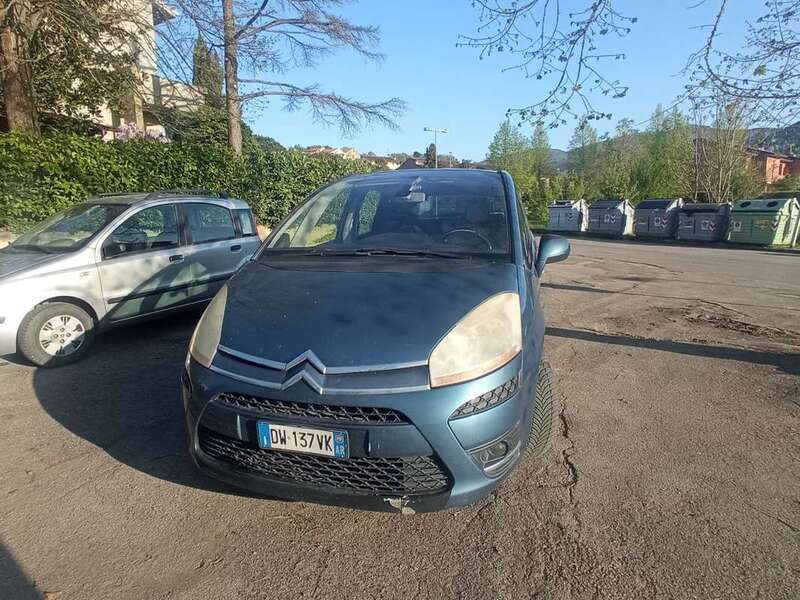 Usato 2010 Citroën Grand C4 Picasso 1.6 Diesel 109 CV (2.600 €)