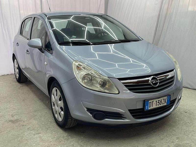 Usata Opel Corsa Enjoy 80 CV (58 kW) 2009 Grigio Berlina