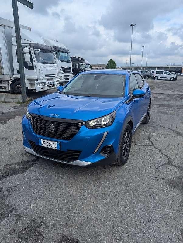 Usata Peugeot 2008 Allure 102 CV (75 kW) 2021 SUV