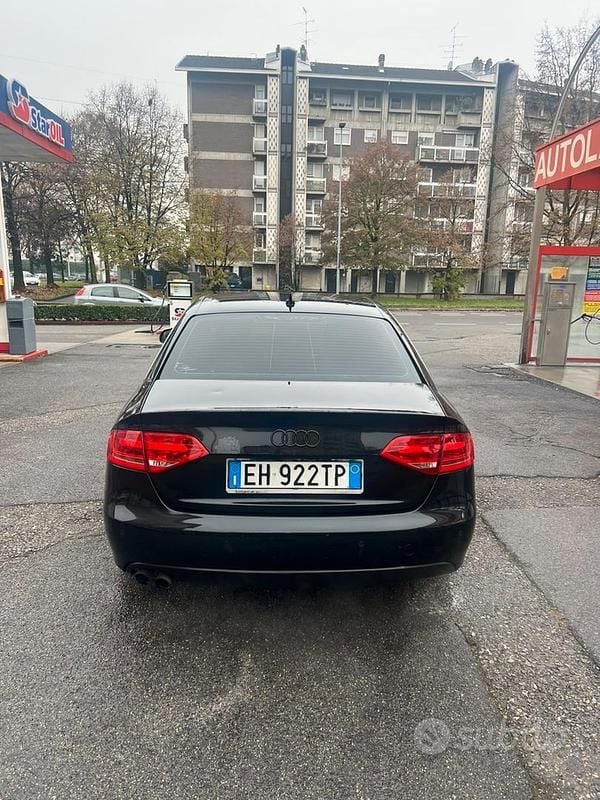 Usata Audi A4 Ambiente 160 CV (117 kW) 2011 Nero Berlina