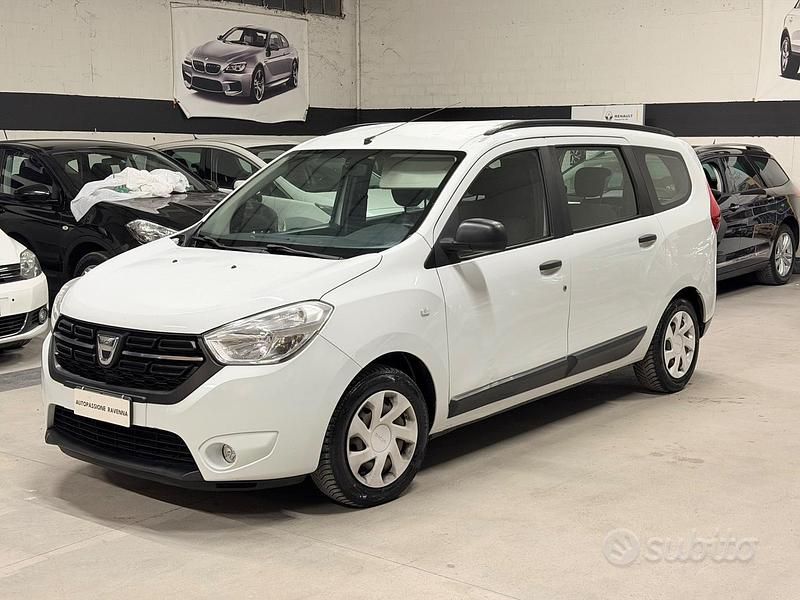 Usata Dacia Lodgy Lauréate 90 CV (66 kW) 2017 Bianco Monovolume