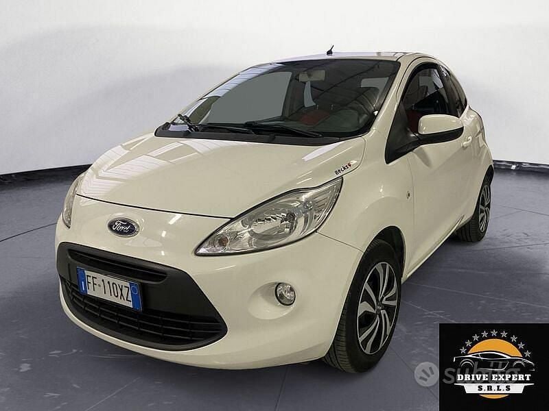 Usata Ford Ka 69 CV (50 kW) 2016 Bianco Berlina
