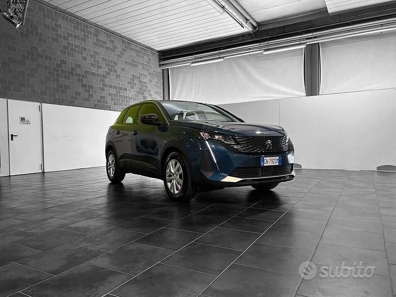 Usata Peugeot 3008 Active 131 CV (96 kW) 2023 Blu SUV