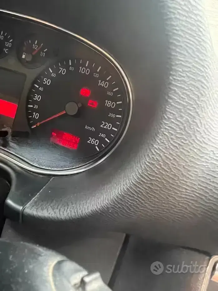 Usata Audi A3 90 CV (66 kW) 2000 Nero Utilitaria
