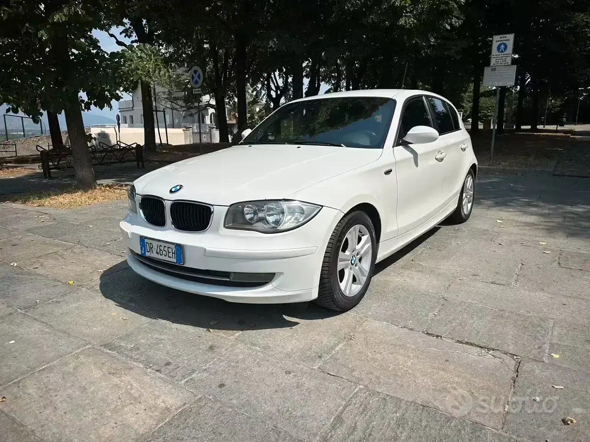 Usata BMW 118 143 CV (105 kW) 2008 Utilitaria