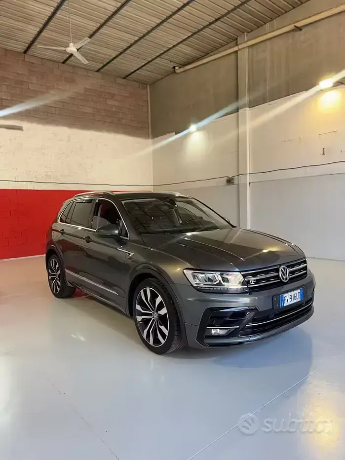 Usata VW Tiguan Business 116 CV (85 kW) 2019 Grigio SUV