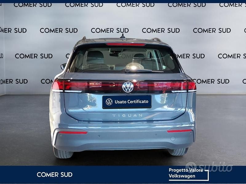 Usata VW Tiguan Life 150 CV (110 kW) 2024 Grigio SUV