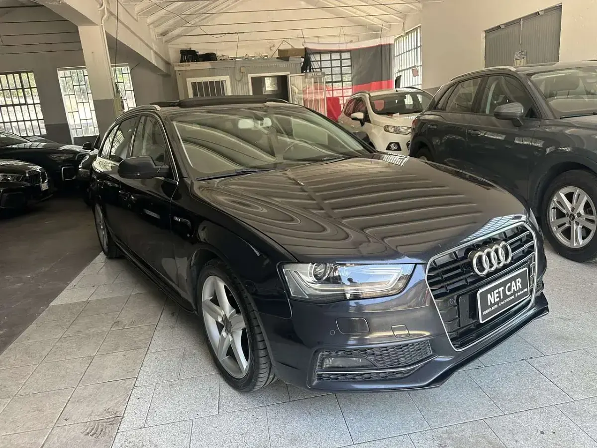 Usata Audi A4 Advanced Plus 150 CV (110 kW) 2014 Nero Station wagon