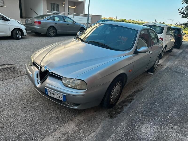Usata 2005 Alfa Romeo 156 Tre volumi | 800 € (Ottimo prezzo) - Immagine 1/1