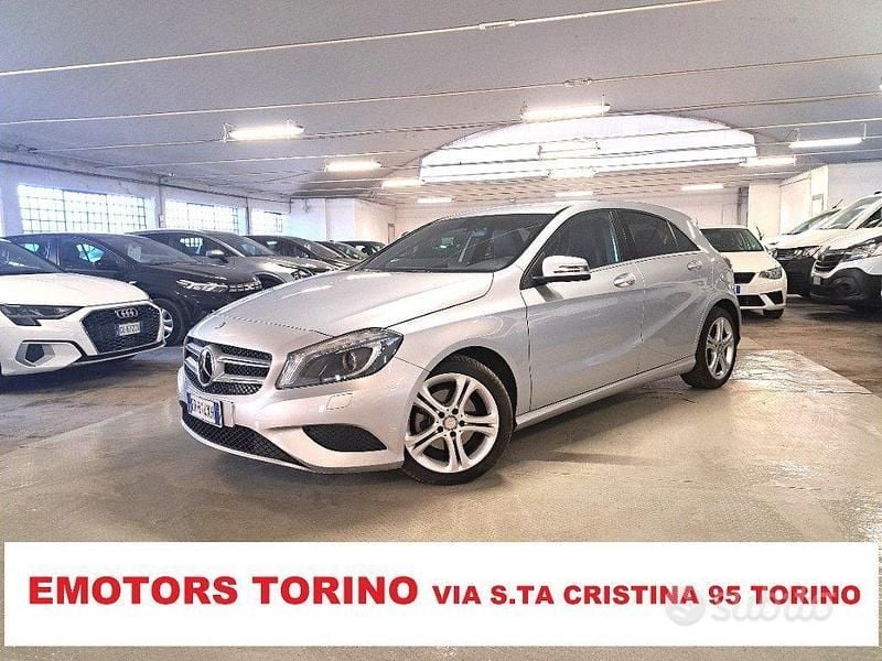 Usata Mercedes A200 Premium 156 CV (114 kW) 2013 Arancione Berlina