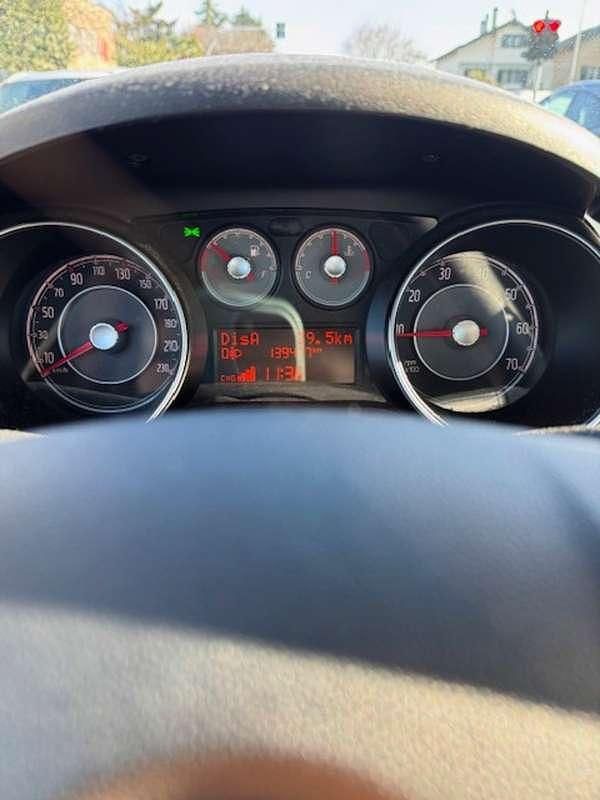 Usata Fiat Punto Lounge 69 CV (50 kW) 2016 Nero Berlina