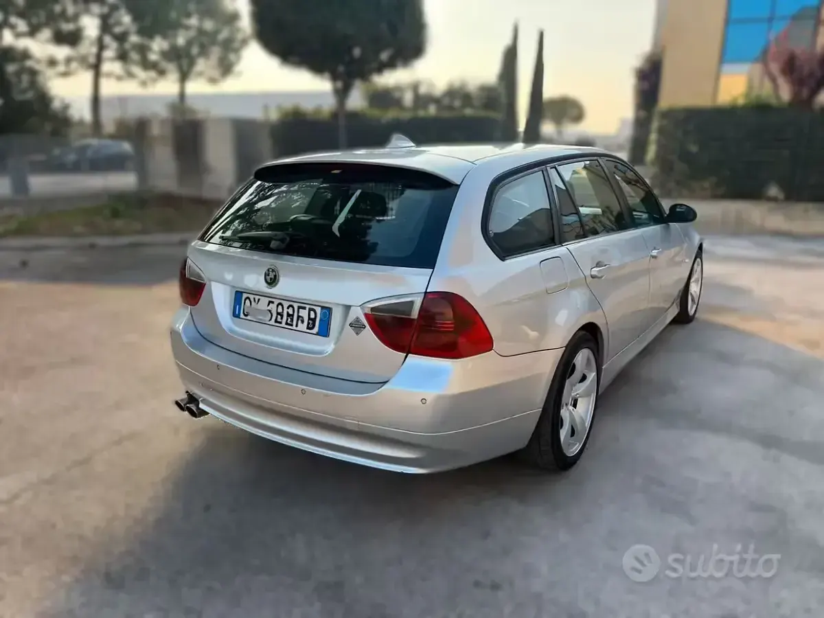 Occasion BMW 320 Comfort Edition 163 ch (119 kW) 2006 Gris Break