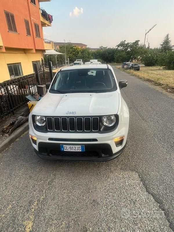Bianco Usata 2023 Jeep Renegade Longitude SUV | 20.000 € (Ottimo prezzo) - Immagine 1/4