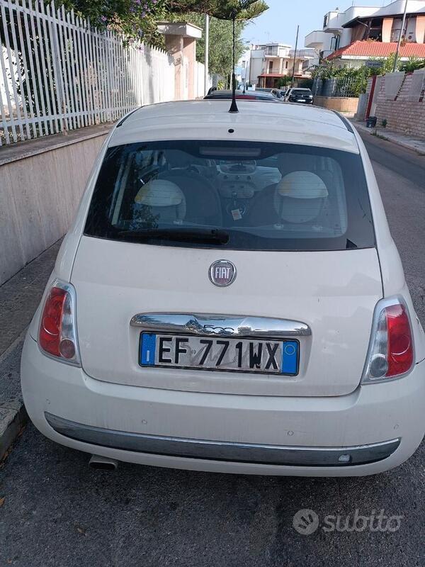 Usato 2010 Fiat 500 1.2 Benzin 69 CV (7.749 €)