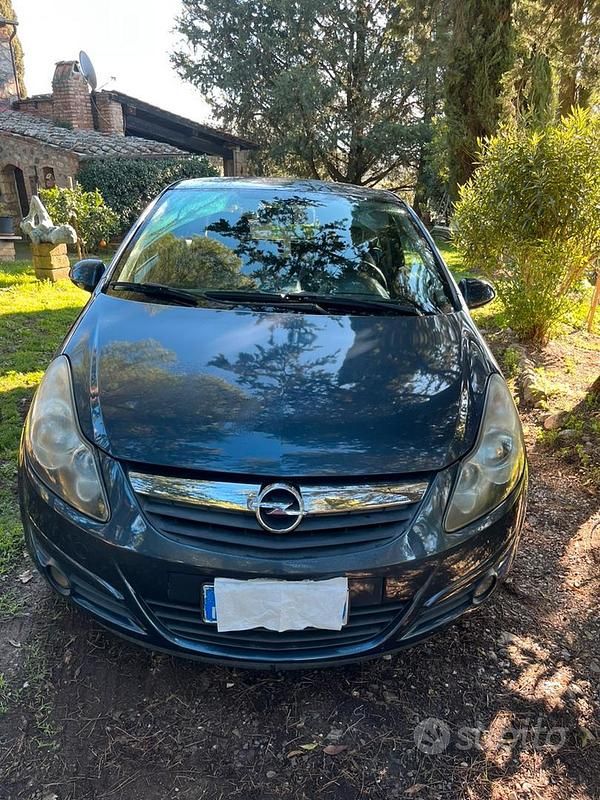 Blu Usata 2008 Opel Corsa Tre volumi | 2400 € - Immagine 1/4