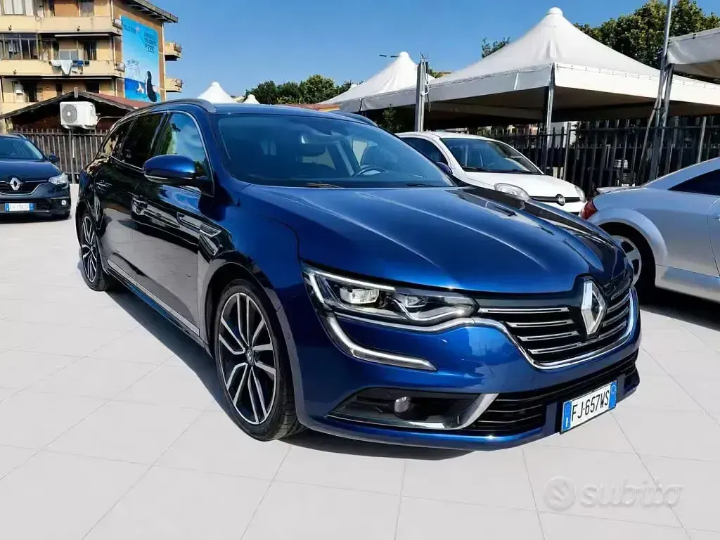 Usata Renault Talisman Zen 160 CV (117 kW) 2017 Blu Station wagon