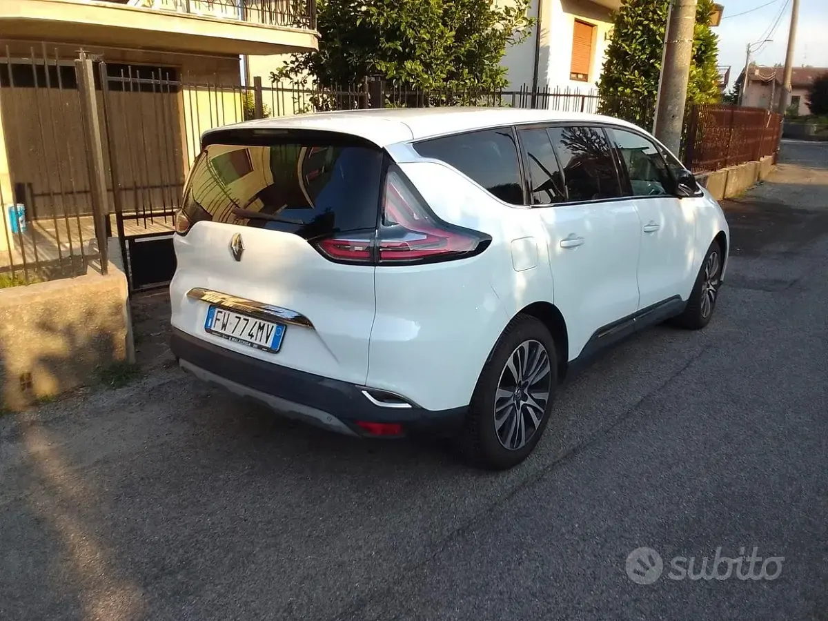 Usata Renault Espace 160 CV (117 kW) 2017 Bianco Monovolume
