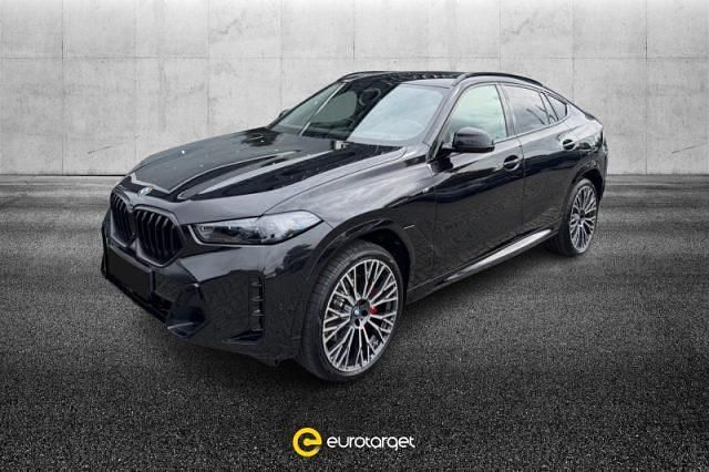 Usata BMW X6 M Sport 298 CV (219 kW) 2025 Nero metallizzato SUV