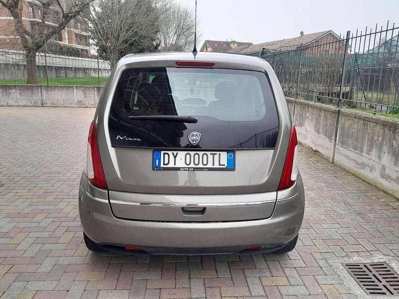 Usata Lancia Musa 95 CV (69 kW) 2009 Monovolume