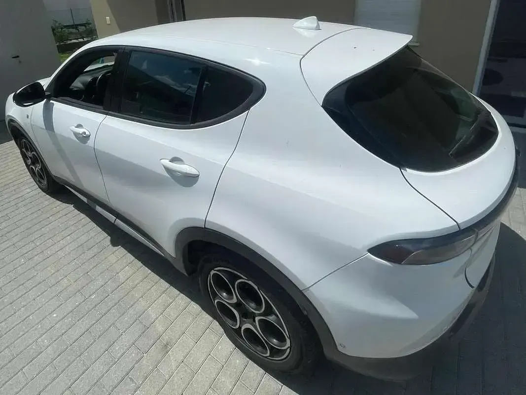 Usata Alfa Romeo Tonale Ti 160 CV (117 kW) 2023 Bianco SUV