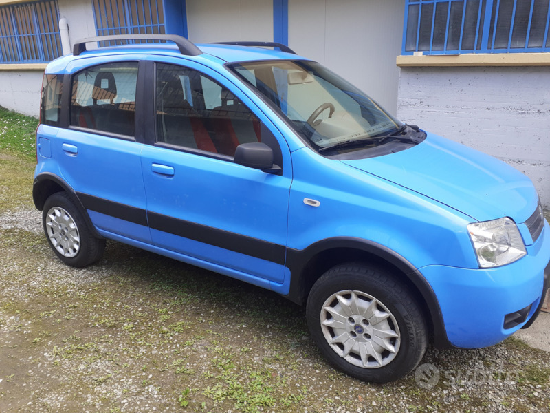 Usato 2005 Fiat Panda 4x4 1.2 Benzin 60 CV (6.700 €)
