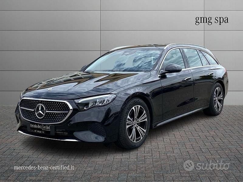 Nero Usata 2024 Mercedes E220 Advanced Station wagon | 48.490 € (Super prezzo) - Immagine 1/4