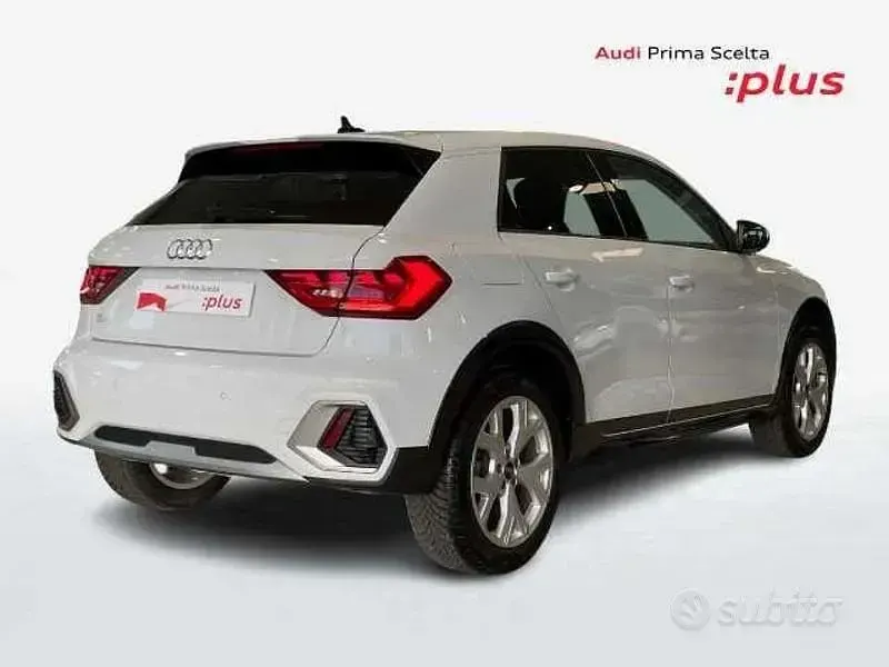 Usata Audi A1 Business 116 CV (85 kW) 2025 Bianco SUV