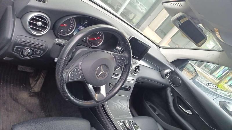 Usata Mercedes GLC250 204 CV (150 kW) 2016 Bianco SUV