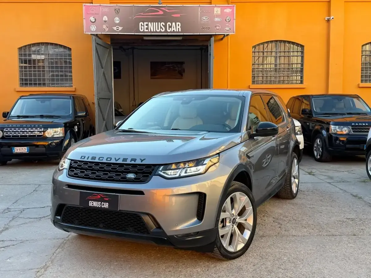 Usata Land Rover Discovery 5 HSE 149 CV (109 kW) 2021 Grigio SUV