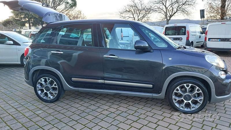 Usata Fiat 500L Trekking 85 CV (62 kW) 2014 Grigio Monovolume