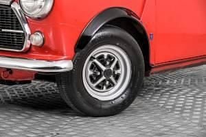 Usata Innocenti Mini 63 CV (46 kW) 1975 Rosso Utilitaria