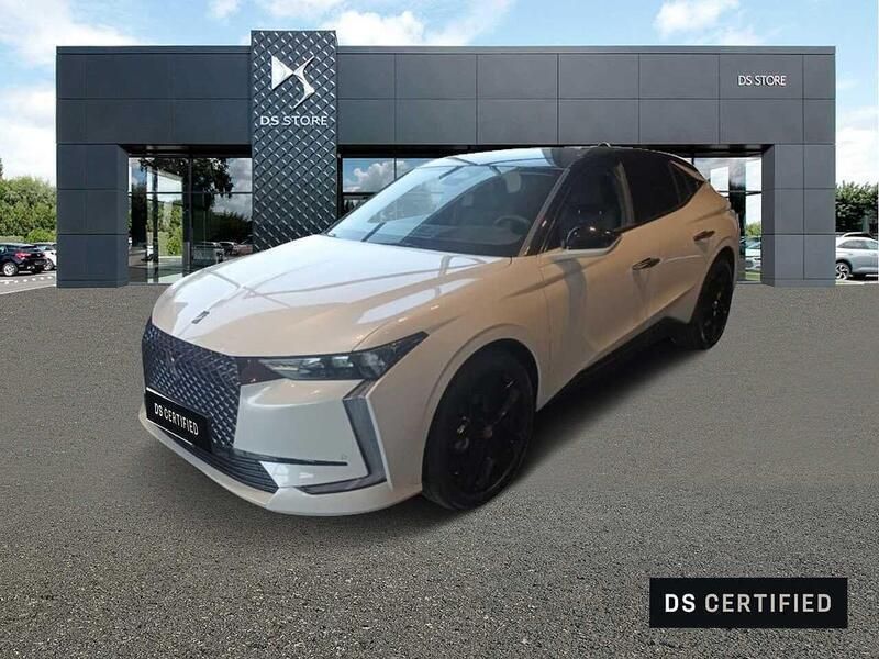 Bianco Usata 2024 DS Automobiles DS4 Performance Tre volumi | 33.900 € (Cara) - Immagine 1/4