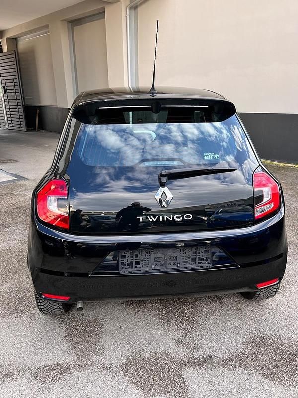 Usata Renault Twingo SE 65 CV (47 kW) 2019 Nero Utilitaria