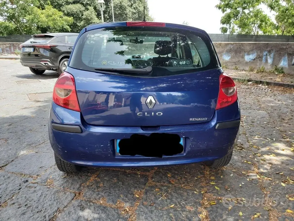 Usata Renault Clio III 2006 Utilitaria