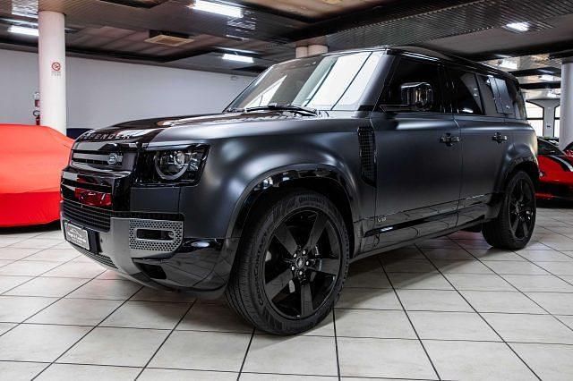 Usata Land Rover Defender Carpathian Edition 525 CV (386 kW) 2023 Carpathian grey SUV