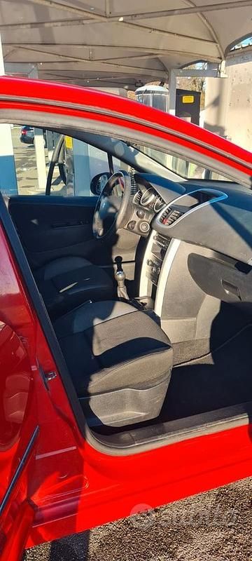 Usata Peugeot 207 Access 68 CV (50 kW) 2012 Rosso Berlina