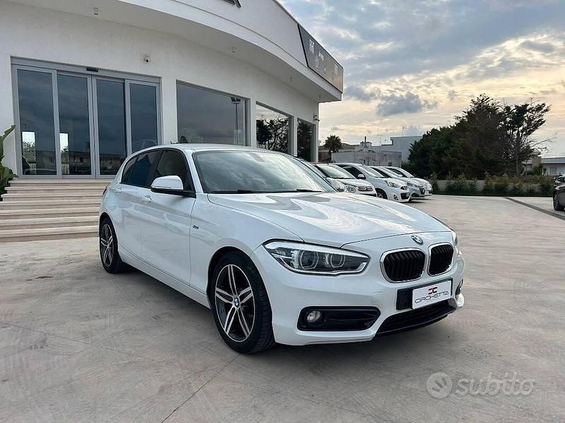 Usata BMW 116 Sport Line 116 CV (85 kW) 2016 Bianco Utilitaria