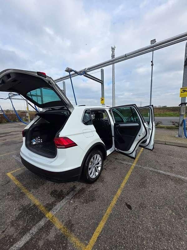 Usata VW Tiguan Business 150 CV (110 kW) 2019 Bianco SUV