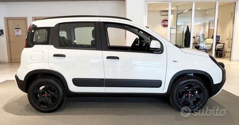 Usato 2018 Fiat Panda 4x4 1.2 Diesel 95 CV (13.500 €)
