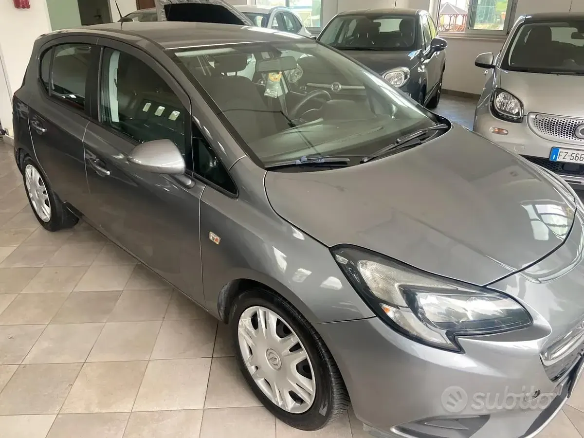 Usata Opel Corsa 69 CV (50 kW) 2017 Grigio Utilitaria