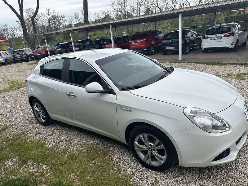 Usata Alfa Romeo Giulietta Exclusive 105 CV (77 kW) 2011 Other Utilitaria