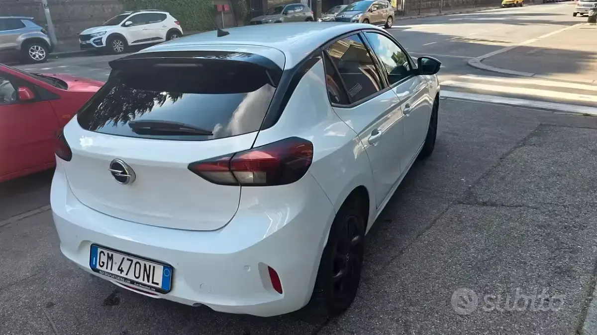 Usado Opel Corsa Elegance 75 HP (55 kW) 2023 Branco Citadino