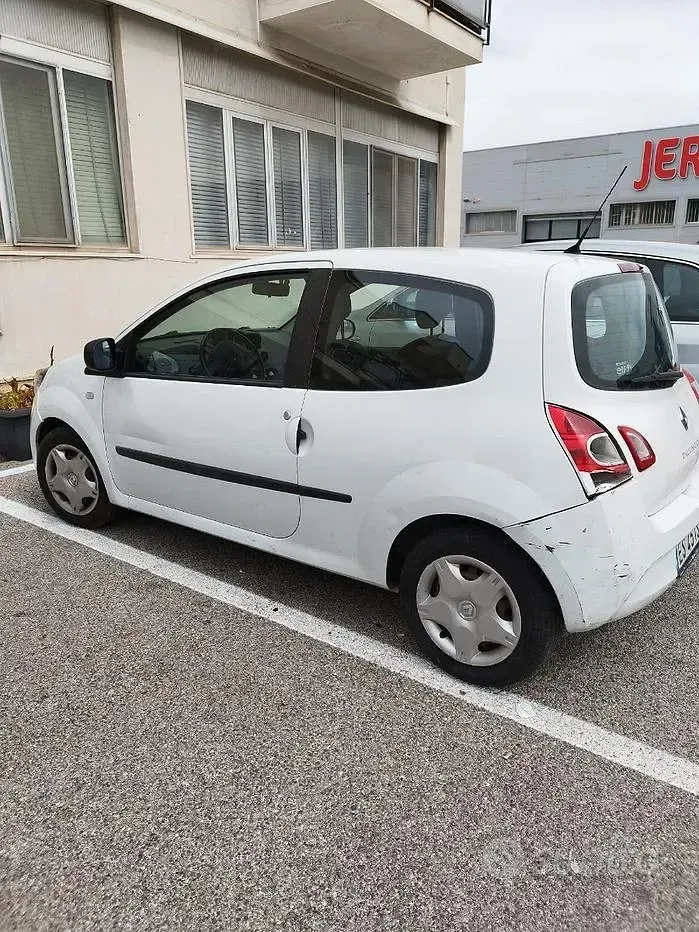 Usata Renault Twingo 75 CV (55 kW) 2013 Bianco Utilitaria