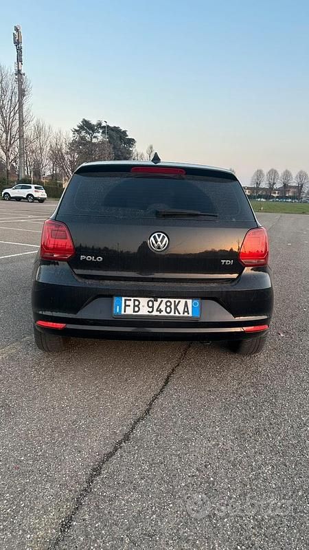 Usata VW Polo Comfortline 75 CV (55 kW) 2015 Nero Berlina