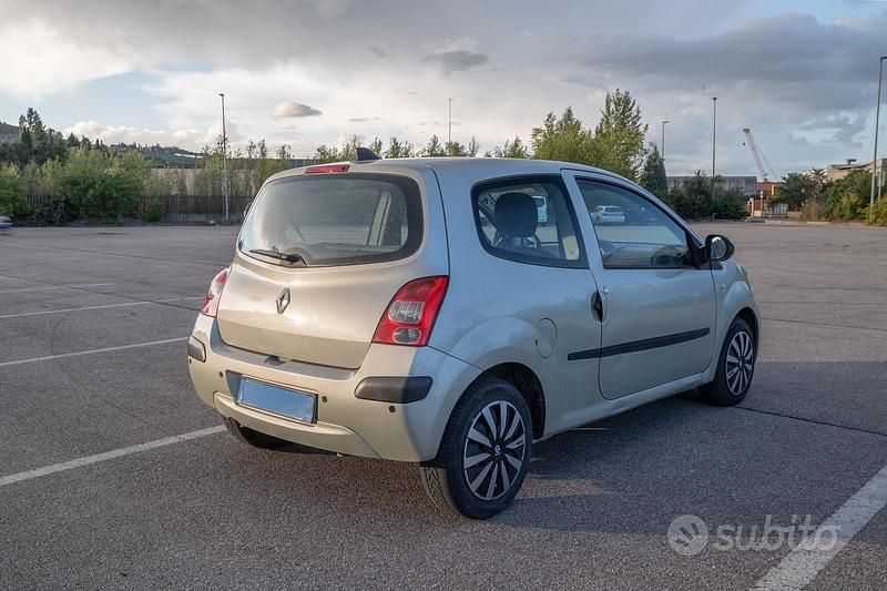 Usata Renault Twingo Initiale 76 CV (55 kW) 2007 Utilitaria