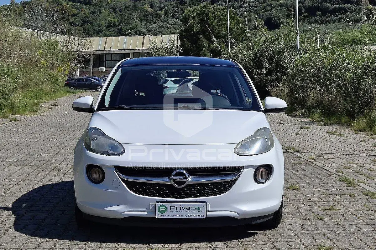 Usata Opel Adam 70 CV (51 kW) 2013 Bianco Utilitaria