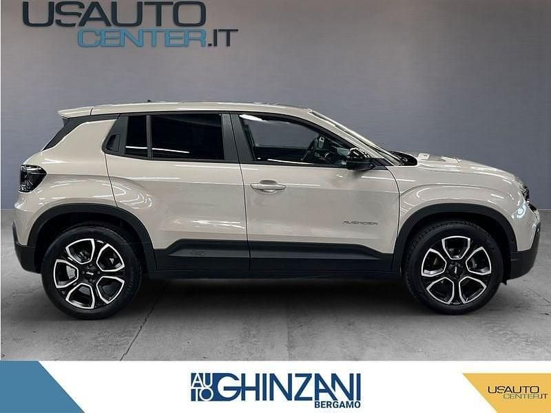 Usata Jeep Avenger Altitude 110 CV (80 kW) 2023 Grigio SUV