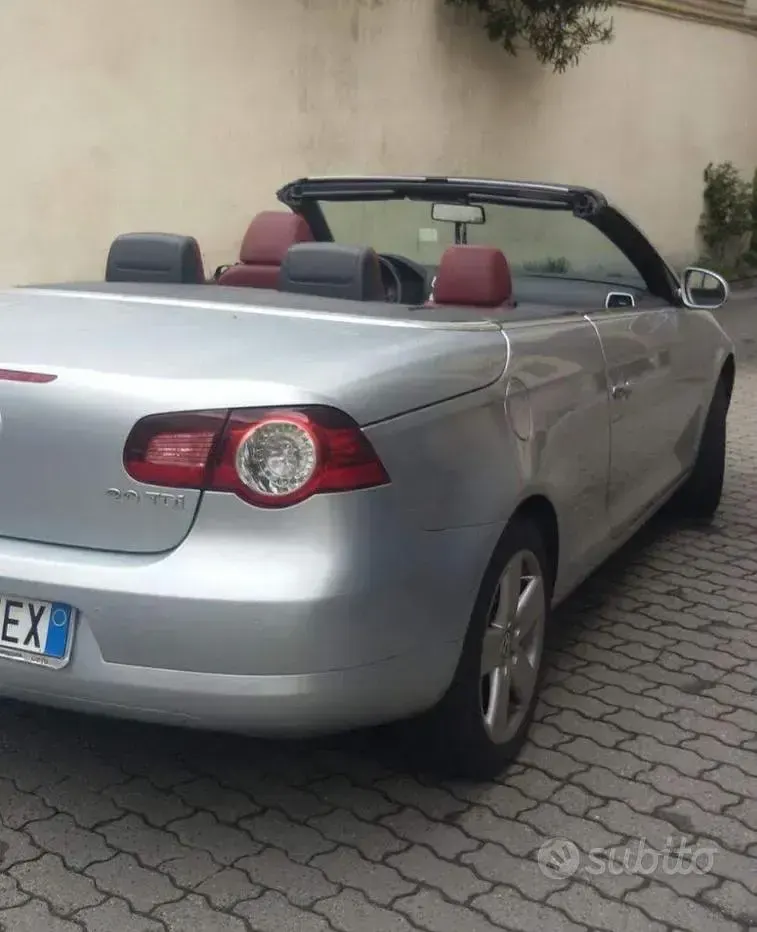 Usata VW Eos 140 CV (102 kW) 2008 Grigio Cabrio