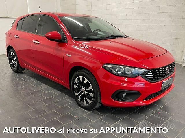Usata Fiat Tipo Mirror 95 CV (69 kW) 2020 Rosso Berlina