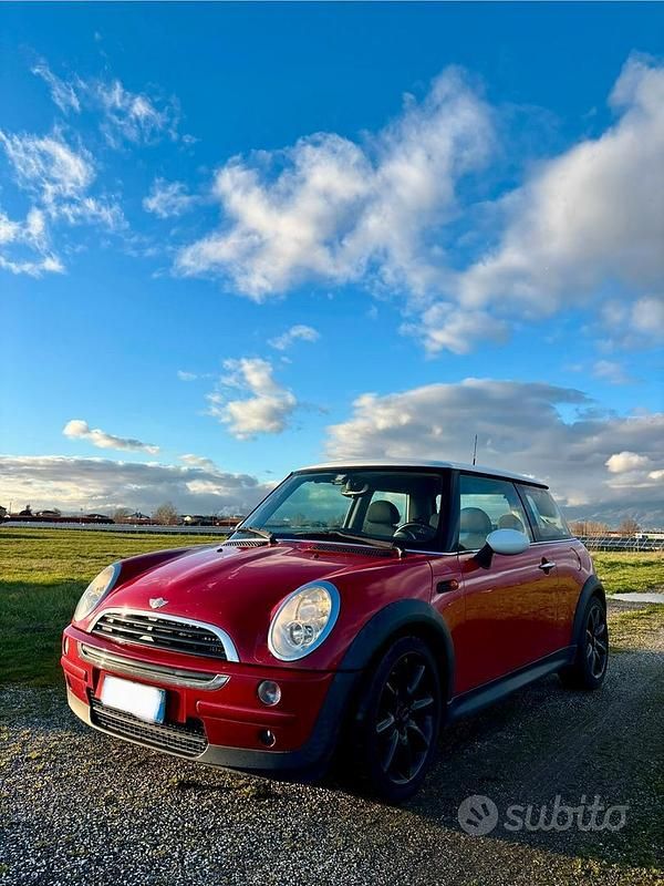 Usata Mini One D 88 CV (64 kW) 2006 Rosso Utilitaria
